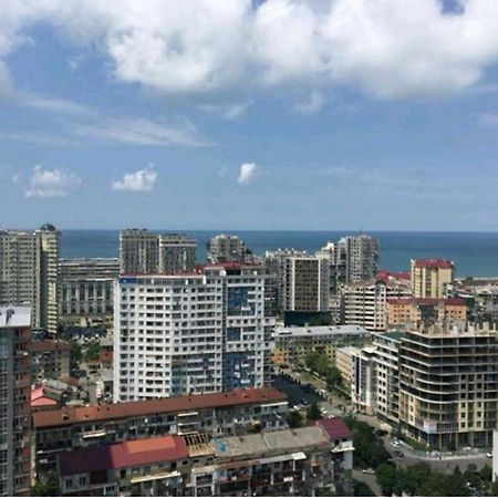Bn Apartmen'T Lägenhet Batumi Exteriör bild