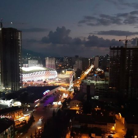Bn Apartmen'T Lägenhet Batumi Exteriör bild